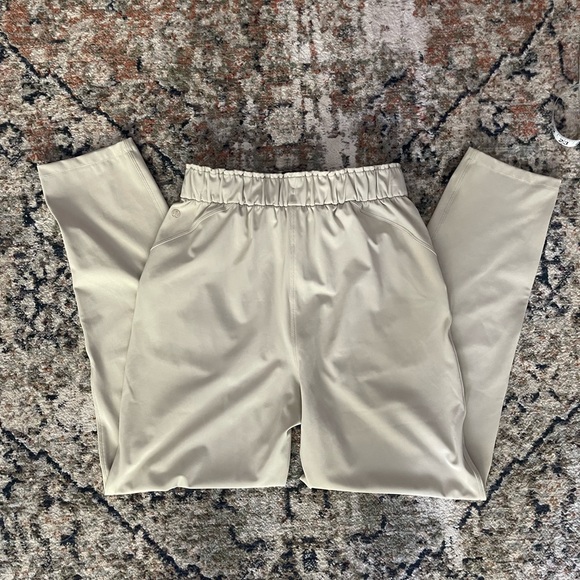 Lululemon HR Keep Moving 7/8 Pants - Picture 10 of 14